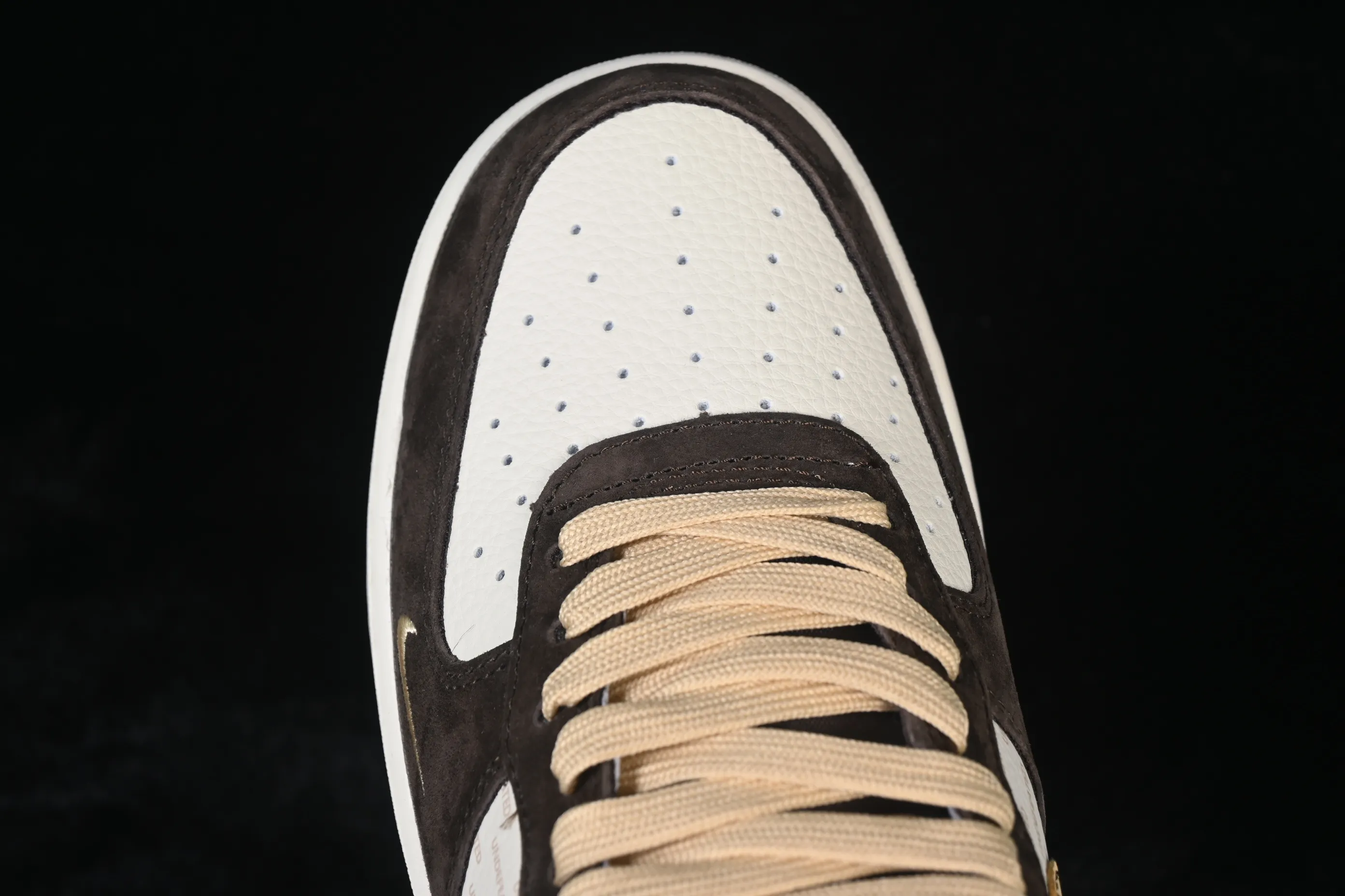 All categories Nk Air Force 1 Air Force series Nk Air Force 1 Low Air Force low top Nike Air Force 1'07 Low joint brown white gold Air Force 1 low top casual sneakers KD1688-001